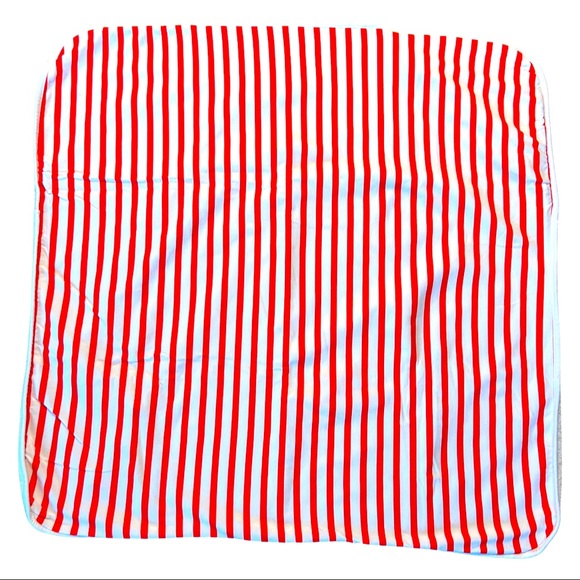 3 FOR $20 - June & January Hooded Towel - Picture 3 of 5